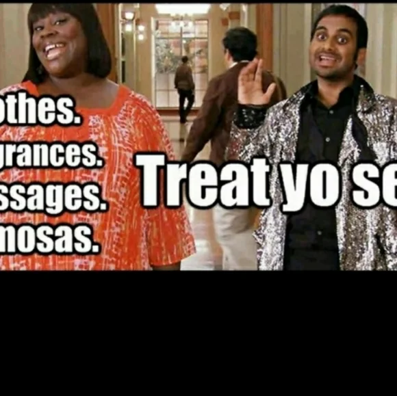 PINK Victorias Secret Campus Crew Pocket Tee - Picture 6 of 7